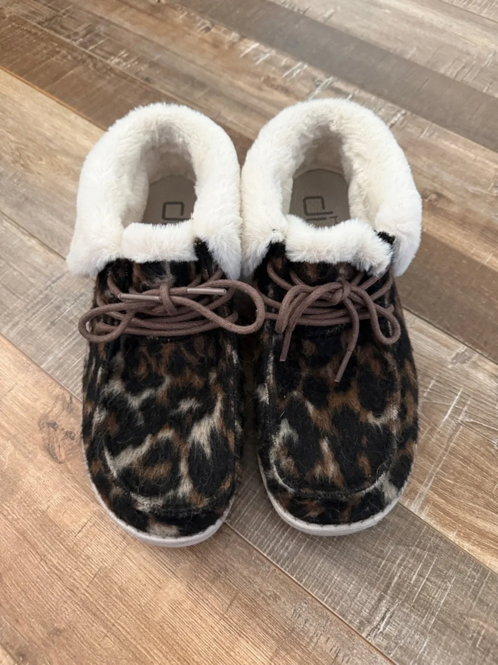 Hey Dudes Leopard Print Fur-Lined Slip-on shoe - Picture 1 of 6